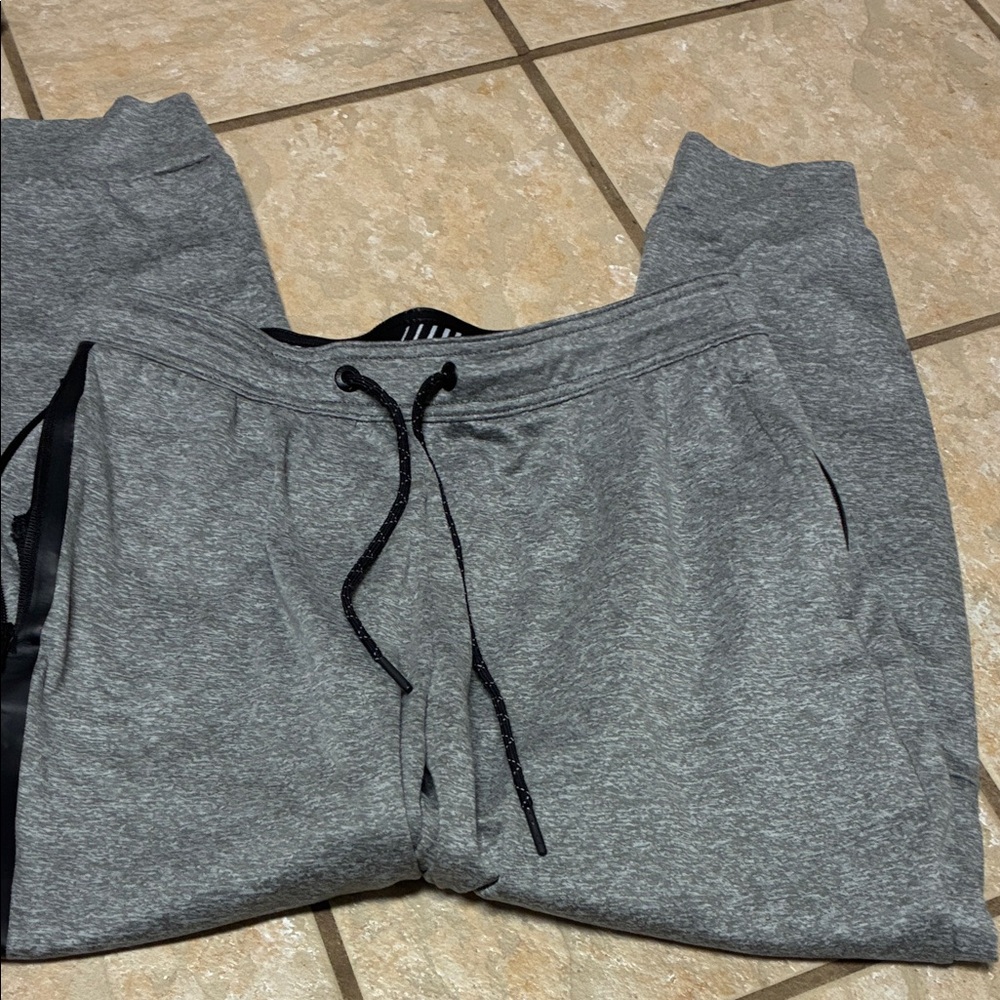 American Eagle Outfitters Gray Sweatpants